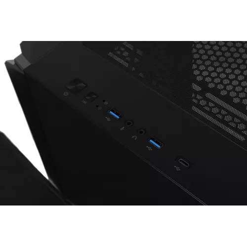 Корпус Gigabyte GB-C301G черный без БП ATX 3x120mm 5x140mm 2xUSB3.0 audio bott PSU