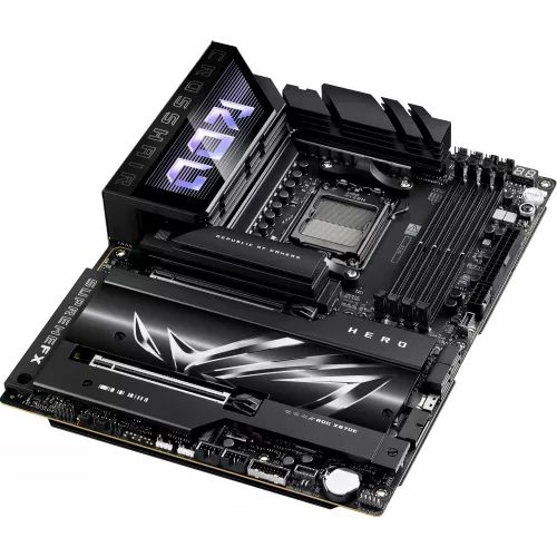 Материнская плата Asus ROG CROSSHAIR X870E HERO Socket AM5 AMD X870E 4xDDR5 ATX AC`97 8ch(7.1) 5Gigabit + 2.5Gigabit Ethernet RAID+HDMI