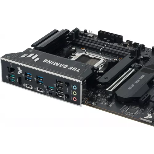 Материнская плата Asus TUF GAMING X870E-PLUS WIFI7 Socket AM5 AMD X870E 4xDDR5 ATX AC`97 8ch(7.1) 2.5Gg RAID+HDMI