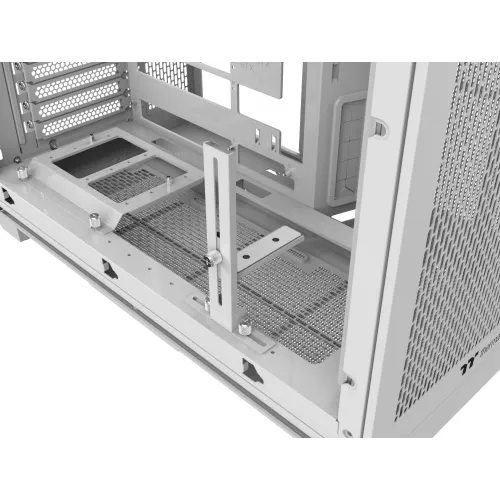 Корпус Thermaltake View 390 Air белый без БП ATX 9x120mm 2x140mm 2x200mm 2xUSB3.0 audio bott PSU