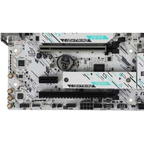 Материнская плата MSI B850M GAMING PLUS WIFI Socket AM5 AMD B850 4xDDR5 mATX AC`97 8ch(7.1) 5Gigabit RAID+HDMI+DP