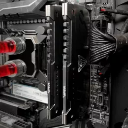 Память DDR4 2x16GB 3600MHz Patriot PVS432G360C8K Viper Steel RTL Gaming PC4-28800 CL18 DIMM 288-pin 1.35В single rank с радиатором Ret