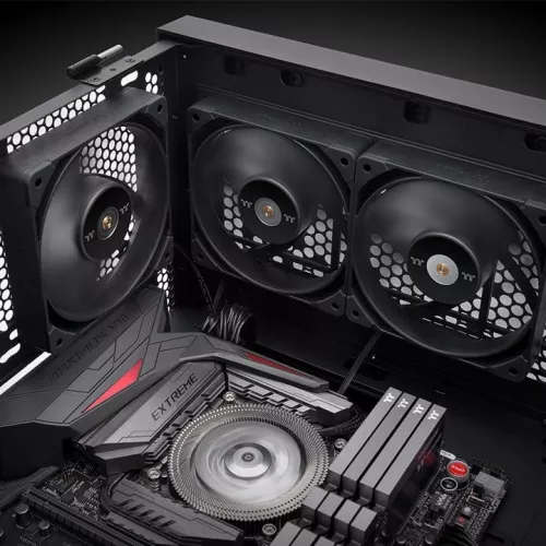 Вентилятор для корпуса Thermaltake Toughfan 12 Pro 120х120x25 черный 4-pin 22.6дБ (упак.:2шт) (CL-F159-PL12BL-A) Ret