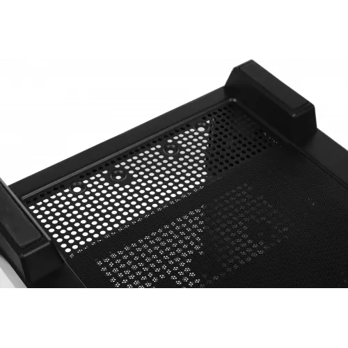 Корпус Gigabyte GB-C500P ST черный без БП ATX 6x120mm 3x140mm 2xUSB3.0 audio bott PSU