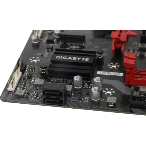 Материнская плата Gigabyte B760M GAMING DDR4 Soc-1700 Intel B760 2xDDR4 mATX AC`97 8ch(7.1) 2.5Gg RAID+VGA+HDMI+DP
