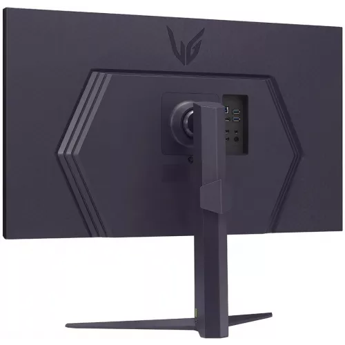 Монитор LG 31.5" UltraGear 32GS85Q-B черный IPS LED 16:9 HDMI матовая HAS 350cd 178гр/178гр 2560x1440 180Hz FreeSync DP 2K USB 7.5кг