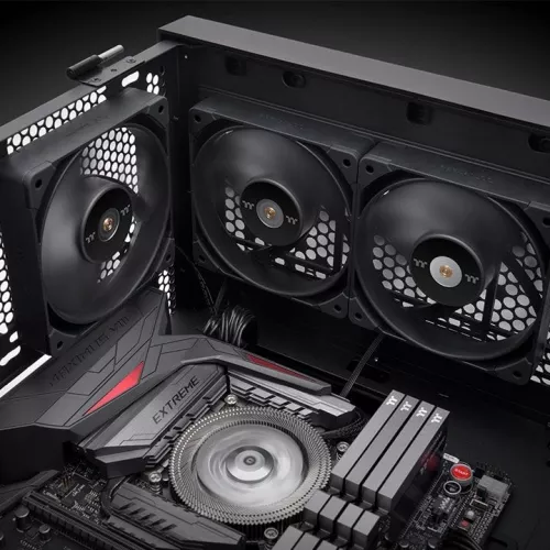 Вентилятор для корпуса Thermaltake Toughfan 14 Pro 140х140x25 черный 4-pin 31.6дБ (упак.:2шт) (CL-F160-PL14BL-A) Ret