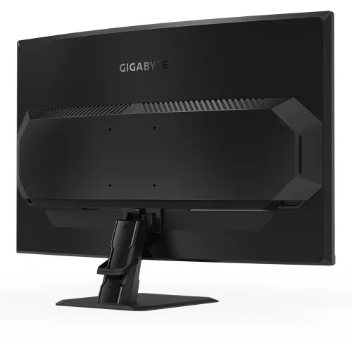 Монитор Gigabyte 31.5" GS32QCA черный VA LED 16:9 HDMI M/M матовая 3500:1 250cd 178гр/178гр 2560x1440 180Hz DP QHD 5.86кг