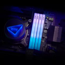 Память DDR5 2x16GB 6000MHz A-Data AX5U6000C3016G-DTLABRWH XPG Lancer Blade RGB RTL Gaming PC5-48000 CL30 DIMM ECC 288-pin 1.35В kit dual rank с радиатором Ret