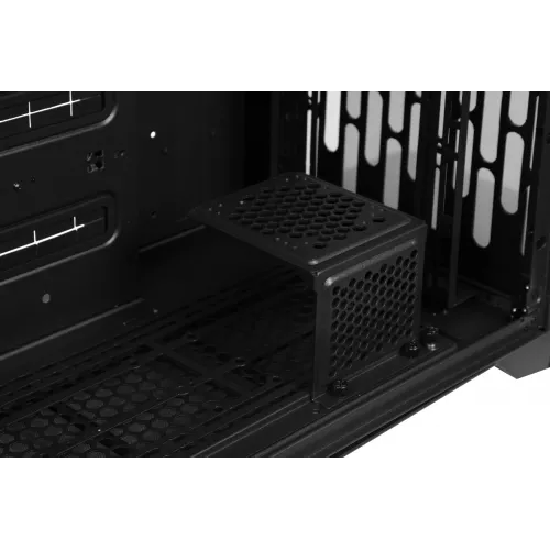 Корпус Thermaltake CTE C750 TG ARGB черный без БП ATX 14x120mm 14x140mm 4x200mm 4xUSB3.0 audio bott PSU