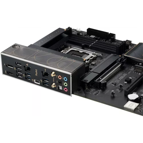 Материнская плата Asus PROART B760-CREATOR WIFI Soc-1700 Intel B760 4xDDR5 ATX AC`97 8ch(7.1) 1 x 2.5Gigabit + Gigabit Ethernet RAID+HDMI+DP