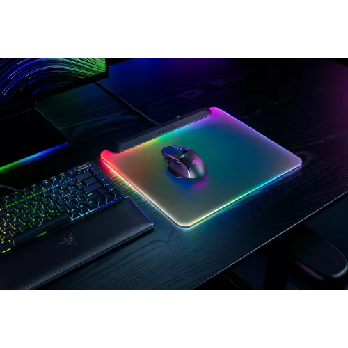 Коврик для мыши Razer V2 Pro черный/зеленый 278x360x4.6мм (RZ02-04920100-R3M1)