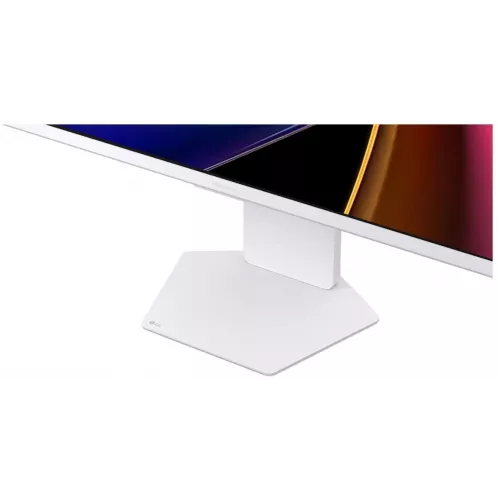 Монитор LG 31.5" UltraGear 32G810SA-W белый IPS LED 16:9 HDMI M/M матовая HAS Piv 400cd 178гр/178гр 3840x2160 144Hz G-Sync FreeSync Premium DP Quad 4K (2160p) USB 10.5кг