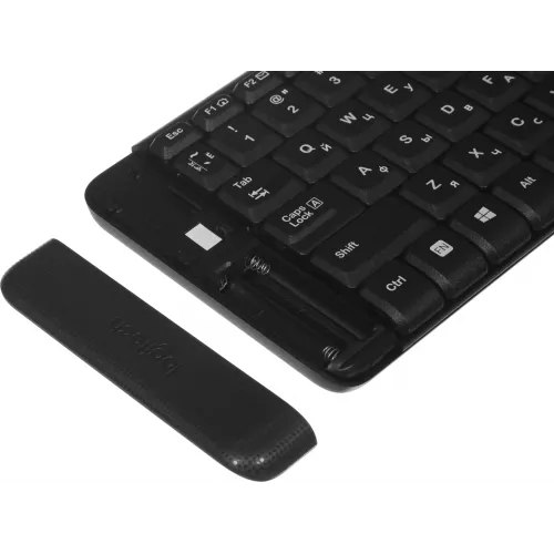 Клавиатура + мышь Logitech MK220 клав:черный мышь:черный USB беспроводная (920-003236)