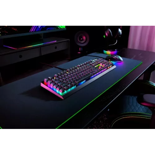 Клавиатура Razer BlackWidow V4 Green Switch механическая черный USB Multimedia for gamer LED (RZ03-04700800-R3R1) кабель 2м