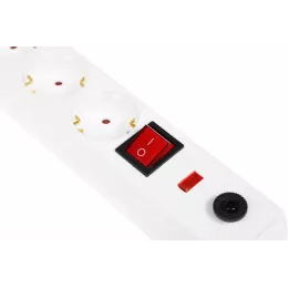 Сетевой фильтр IEK СФ-05К 1.5м (5 розеток) белый (коробка)
