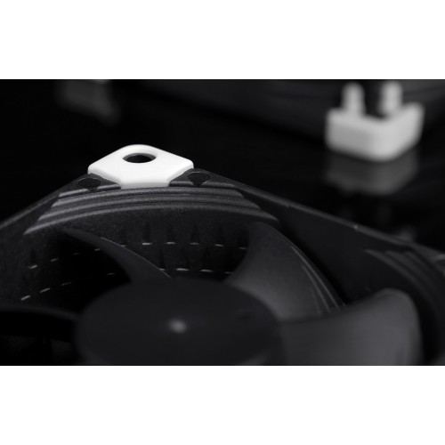 Кулер для корпуса/ Case Cooler Noctua NF-A8 PWM chromax.black.swap (80x80x25mm, 4-pin PWM, 32.67CFM, 17.7dBA, 2200RPM, Black)