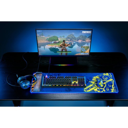 Игровой коврик для мыши Razer Goliathus Extended Chroma - Fortnite Ed./ Razer Goliathus Extended Chroma - Fortnite Ed. Mouse Mat