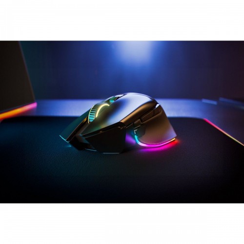 Купить игровую мышь Razer Basilisk V3 Pro 35K в черном цвете - идеальный выбор для геймеров!