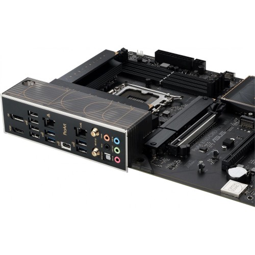 Купить материнскую плату Asus PROART B760-CREATOR WIFI для Intel 1700 с поддержкой DDR5 и 2.5Gb Ethernet - идеальное решение для творческих профессионалов