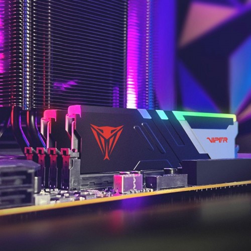 Оперативная память DDR5 2x16Gb 7400MHz Patriot PVVR532G740C36K Viper Venom RGB RTL Gaming PC5-59200 CL36 DIMM 288-pin 1.45В kit с радиатором Ret [PVVR532G740C36K]