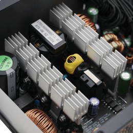 Блок питания Deepcool ATX 750W PF750 80+ white (20+4pin) APFC 120mm fan 6xSATA RTL